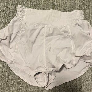 White Lululemon Hotty Hot Shorts 2.5" Size 2